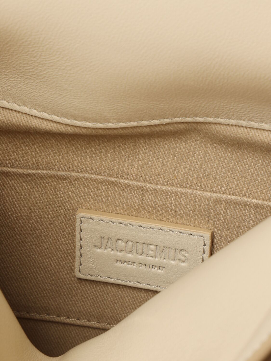 Shop Jacquemus La Pochette Rond Carre Leather Clutch In Light Ivory