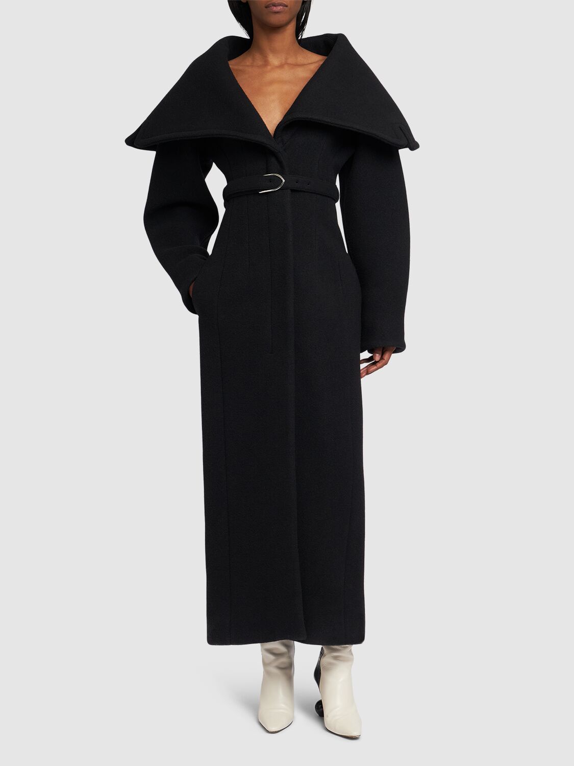 Shop Jacquemus Le Manteau Caruso Wool Long Coat In Black