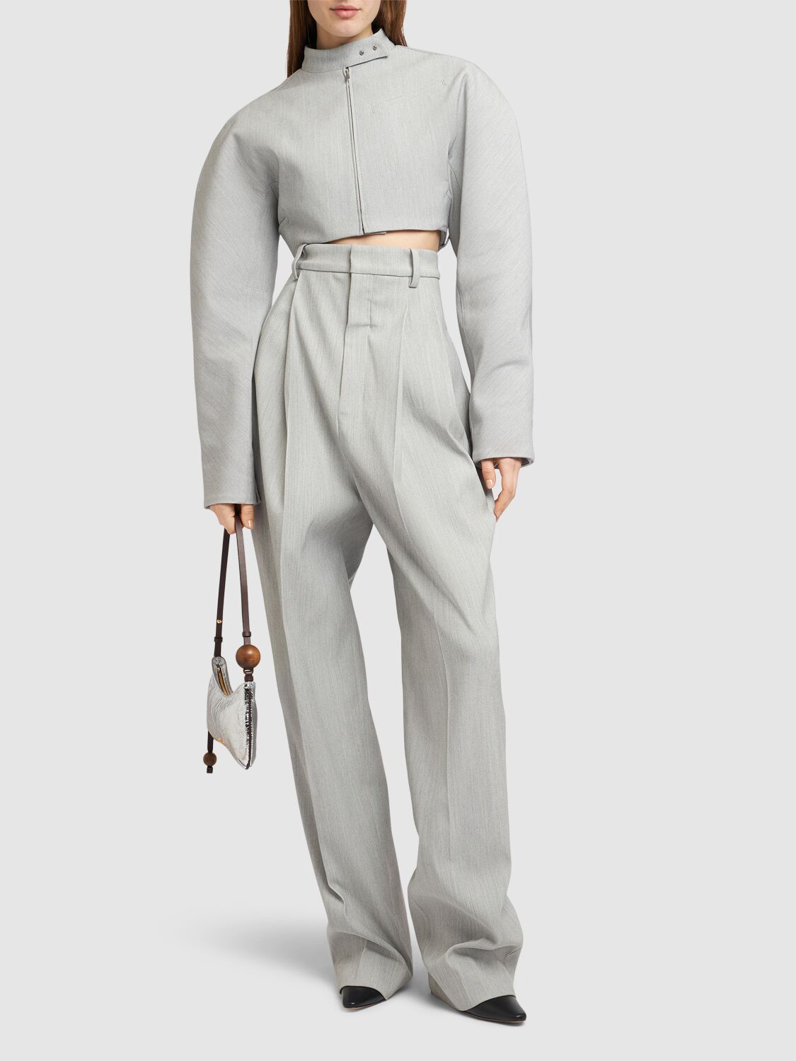 Jacquemus La Veste Cabrio Cotton Blend Crop Jacket In Light Grey
