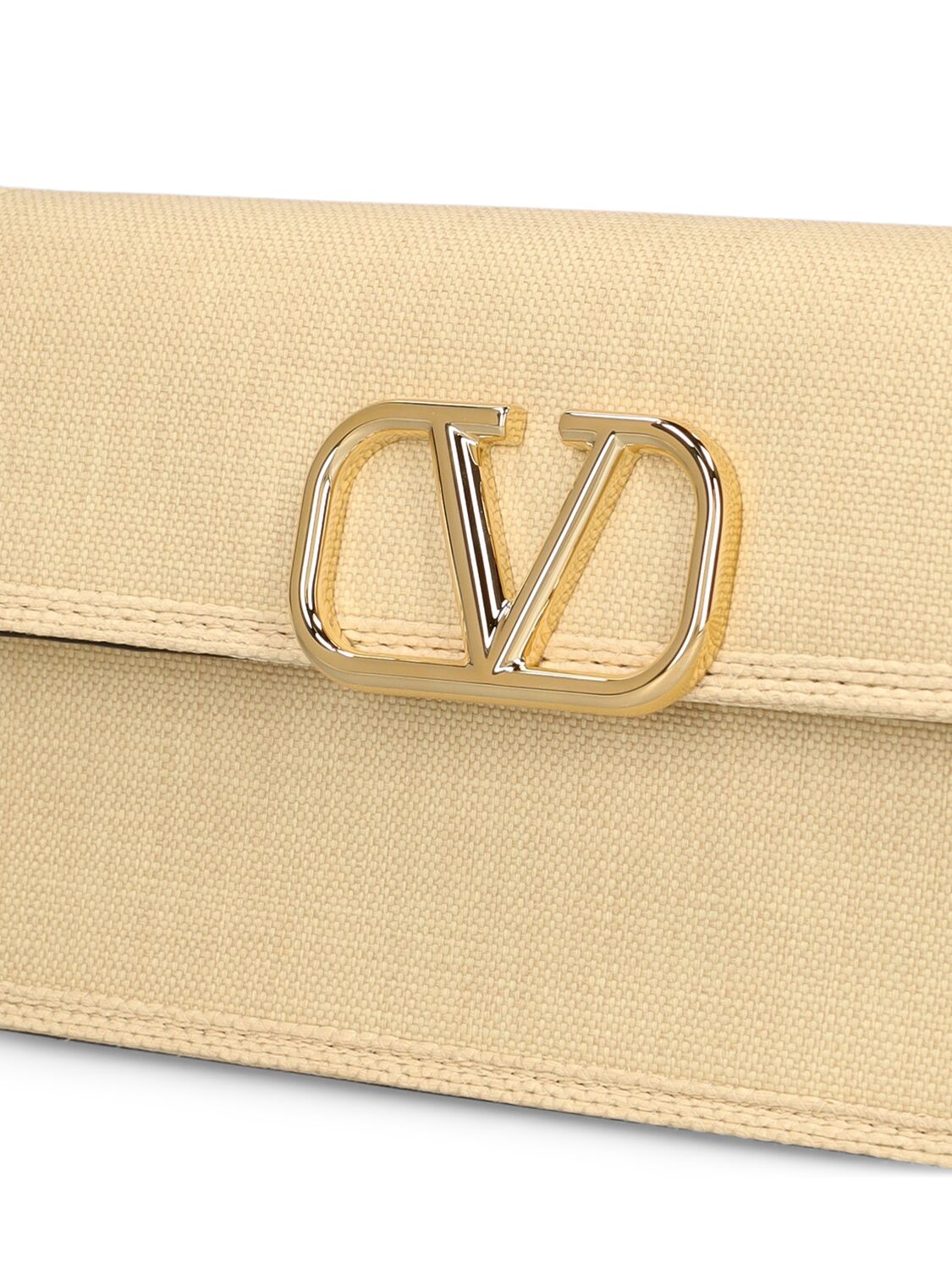 Shop Valentino Vlogo Signature Raffia Wallet W/chain In Natural,sahara