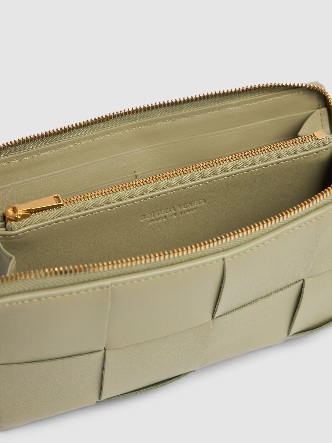 Shop Bottega Veneta Cassette Leather Zip Around Wallet In Travertine