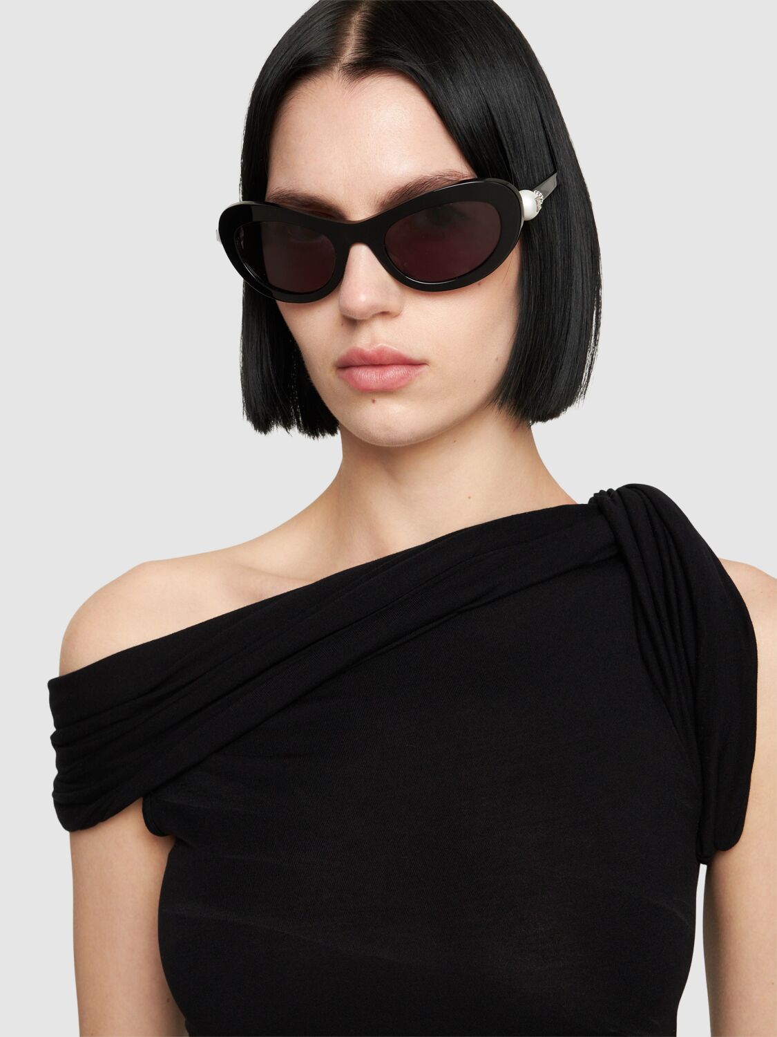 GIVENCHY PEARL ROUND ACETATE SUNGLASSES 