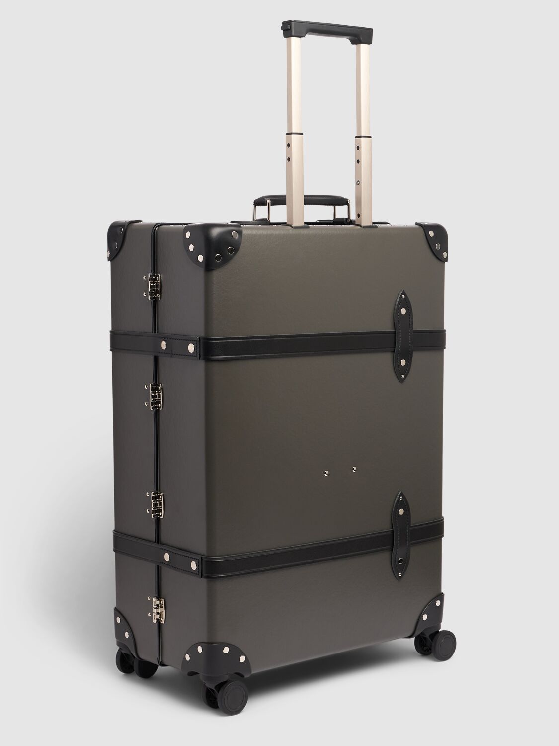 Shop Globe-trotter Large 4x Wheel Carry-on Case In Braun,schwarz