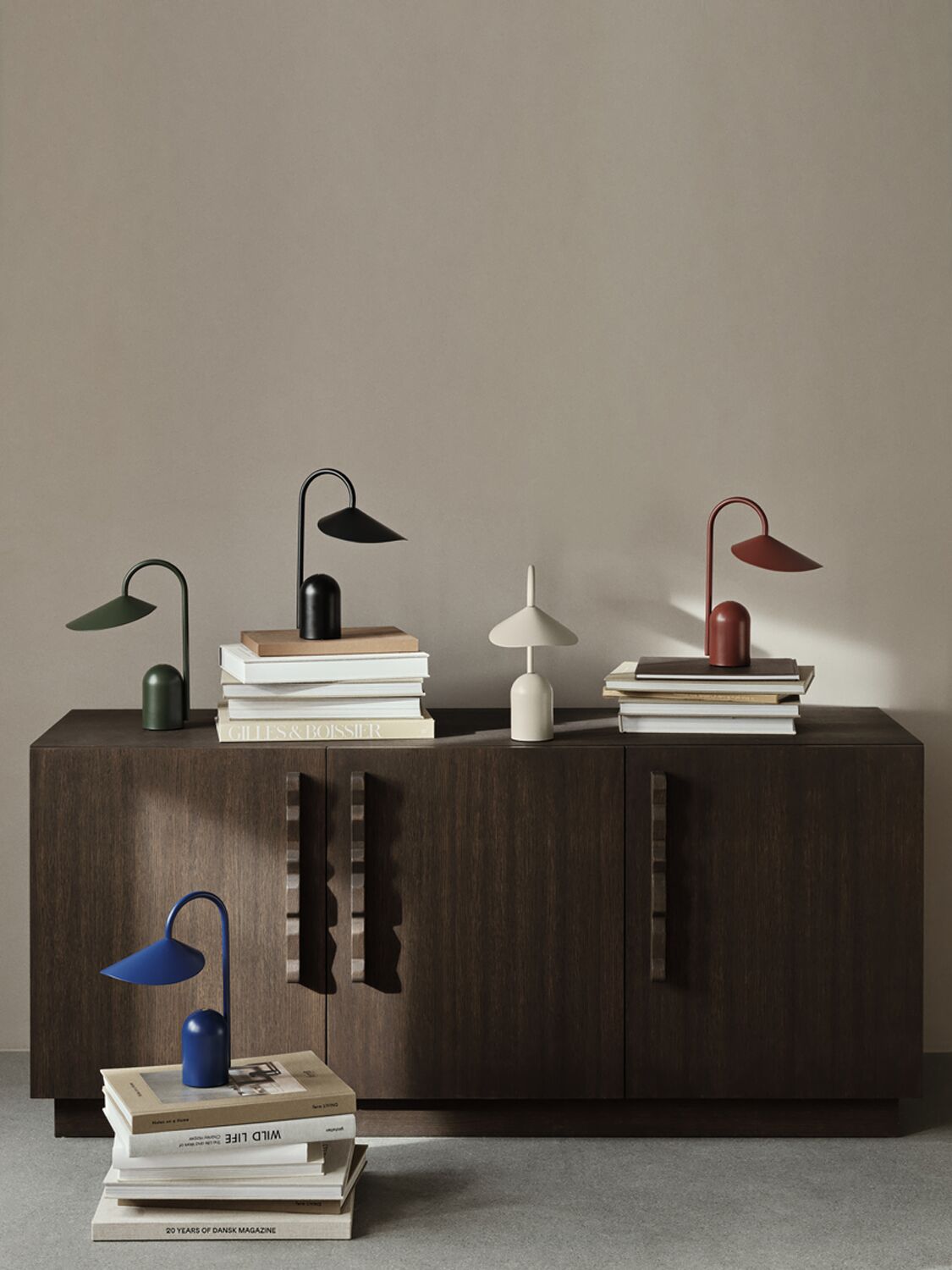 FERM LIVING GRASS GREEN ARUM PORTABLE LAMP 