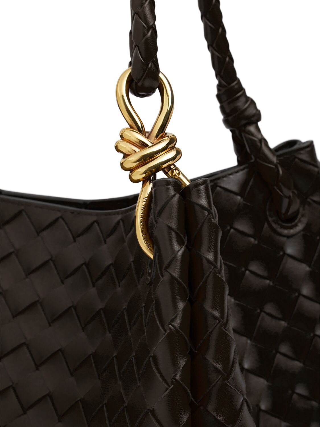 Shop Bottega Veneta Large Parachute Leather Bag In Fondant