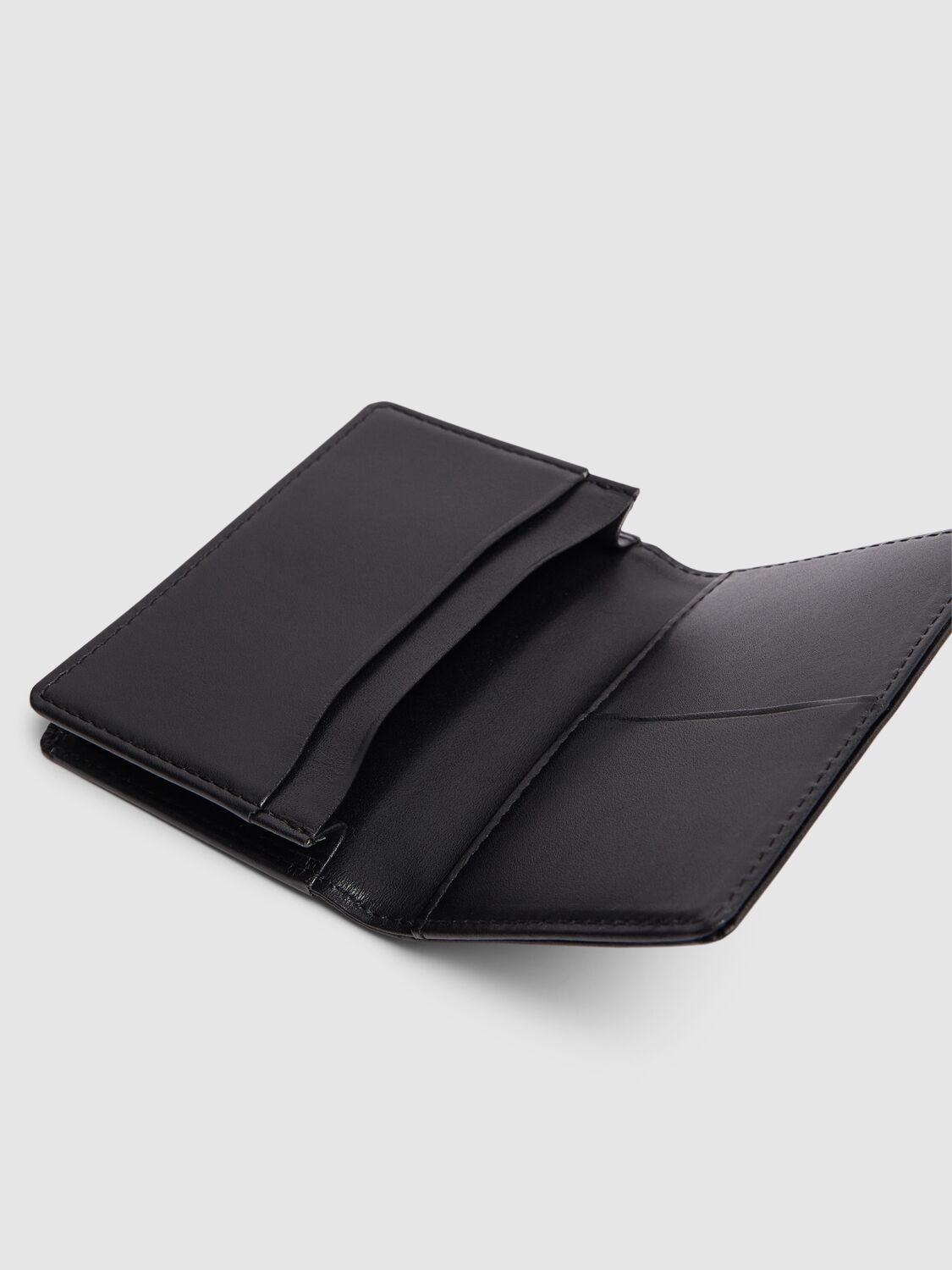 Shop Yohji Yamamoto Gusseted Leather Business Card Case In Black