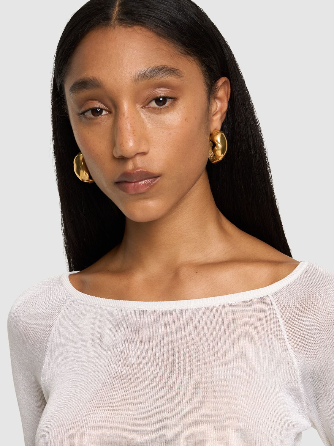 Shop Simuero Pompas Hoop Earrings In Gold