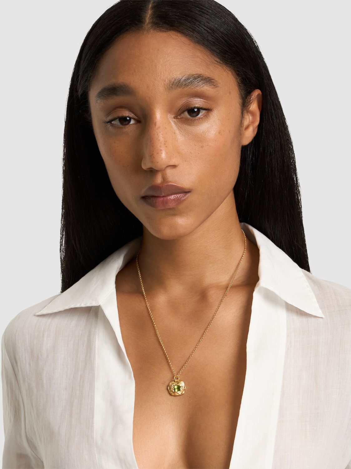 Shop Simuero Illetes Pendant Necklace In Gold