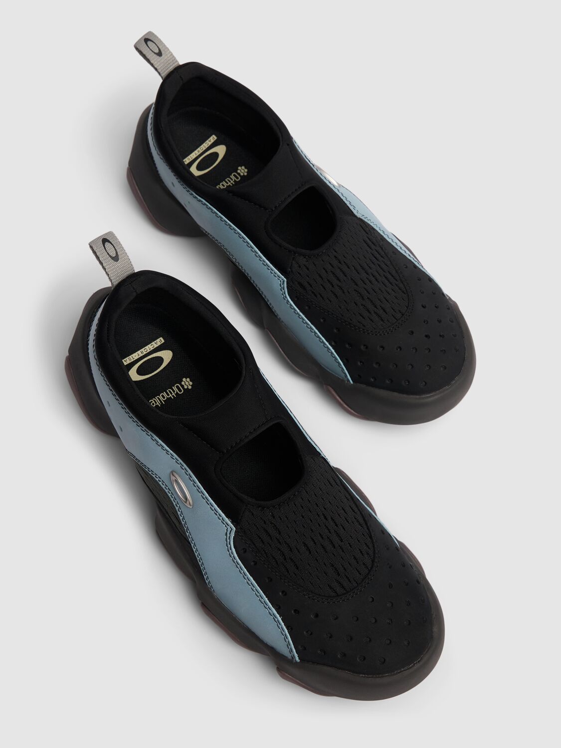 Shop Oakley Factory Team Ostrich Flesh Sneakers In Blue,black