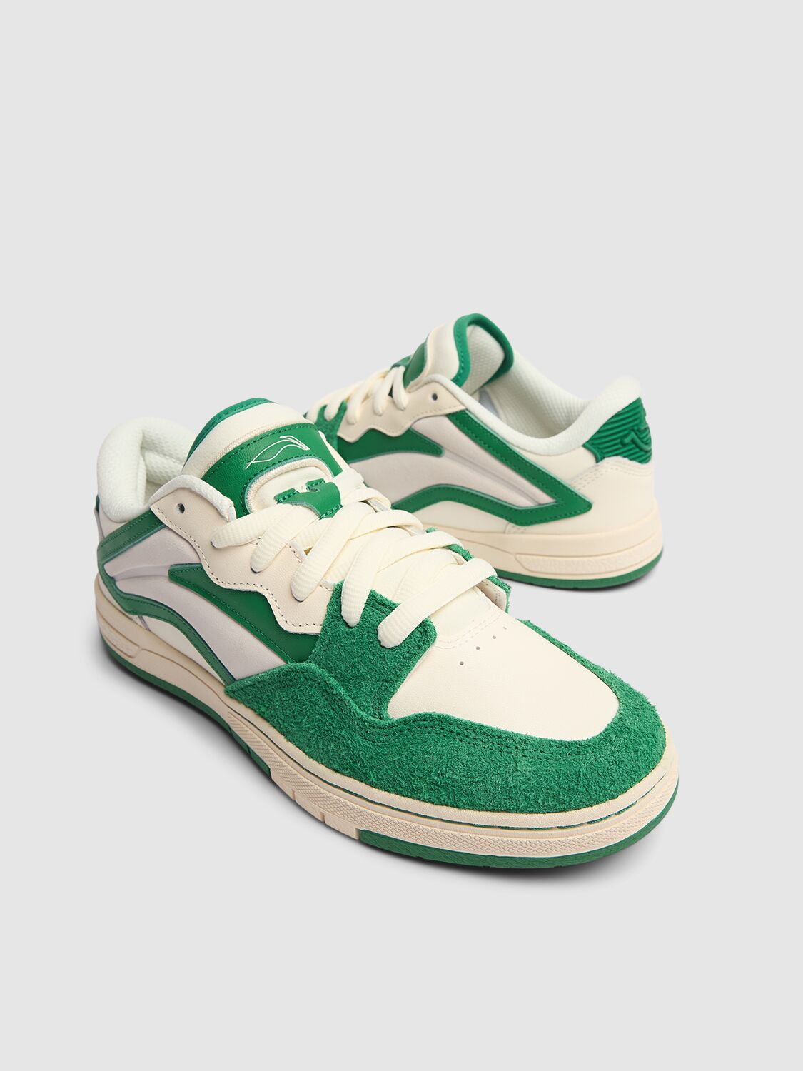 Shop Li-ning Wave Pro S Sneakers In Egg Shell,green
