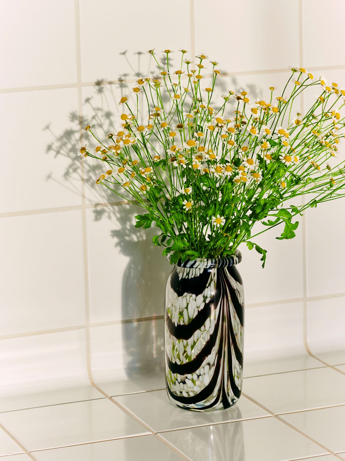 Hay Splash Xs Coffee Swirl Roll Neck Vase In Brown