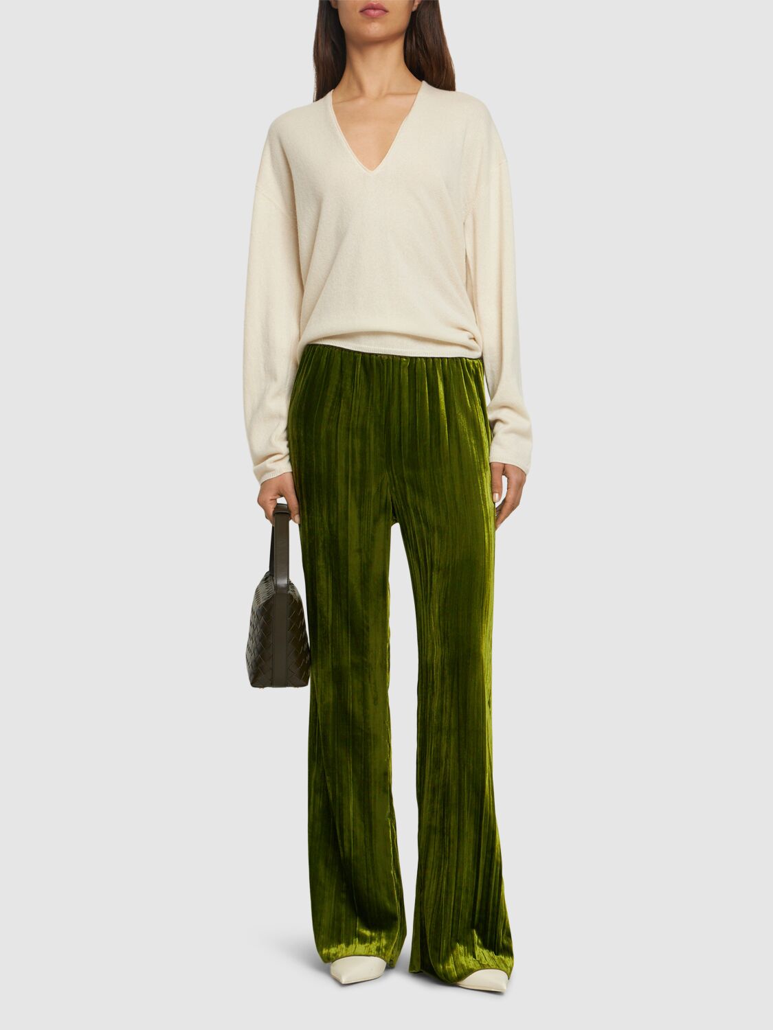 Shop Forte Forte Plissè Velvet Flare Pants In Green