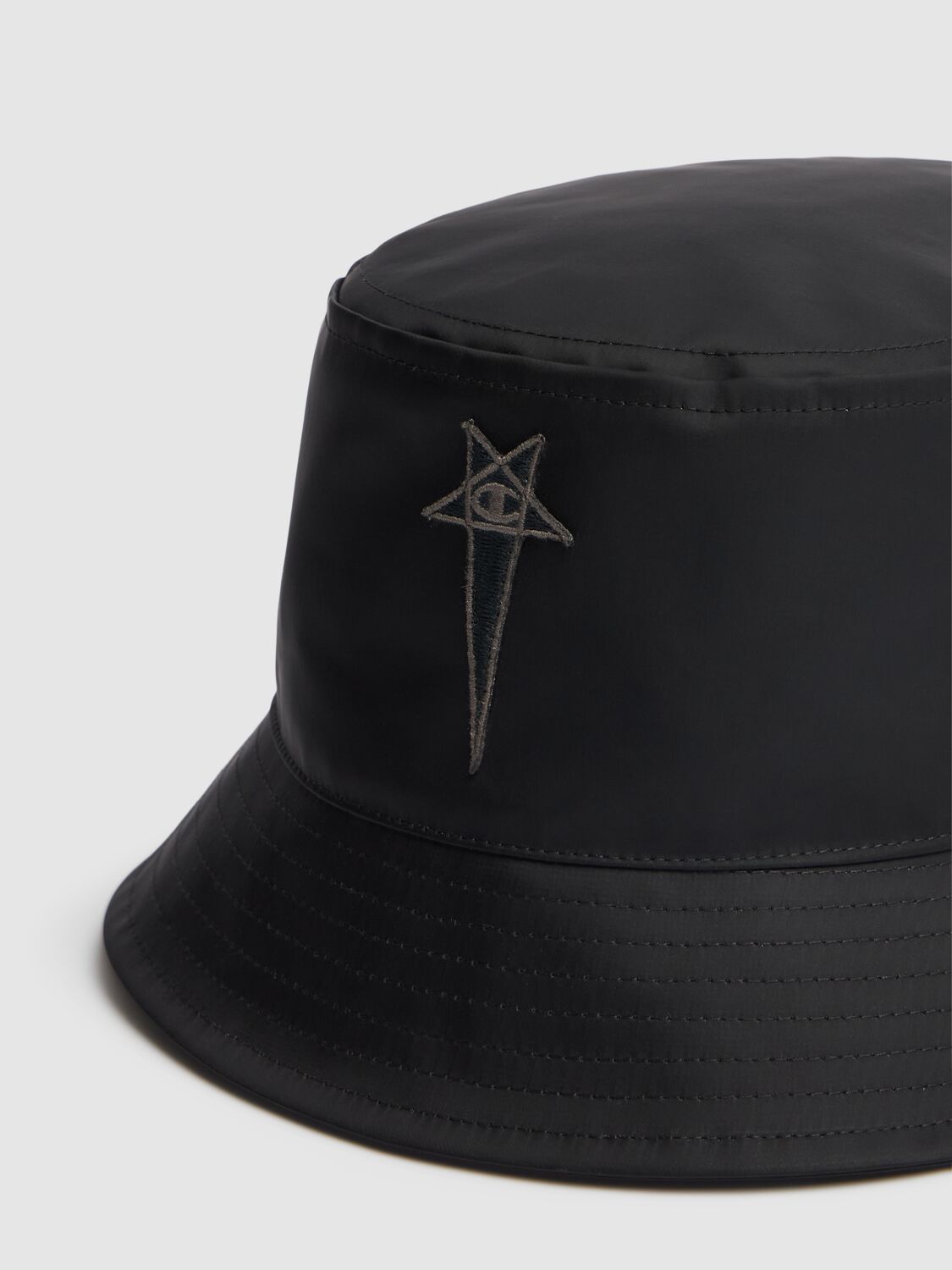 Shop Rick Owens Logo Bucket Hat In Black