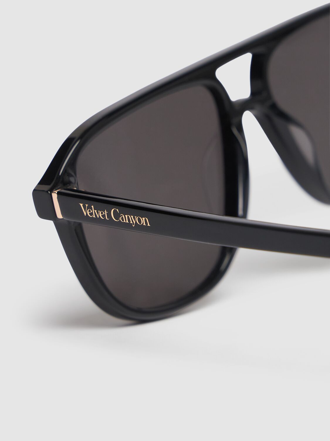 Shop Velvet Canyon La Touriste Pilot Acetate Sunglasses In Black