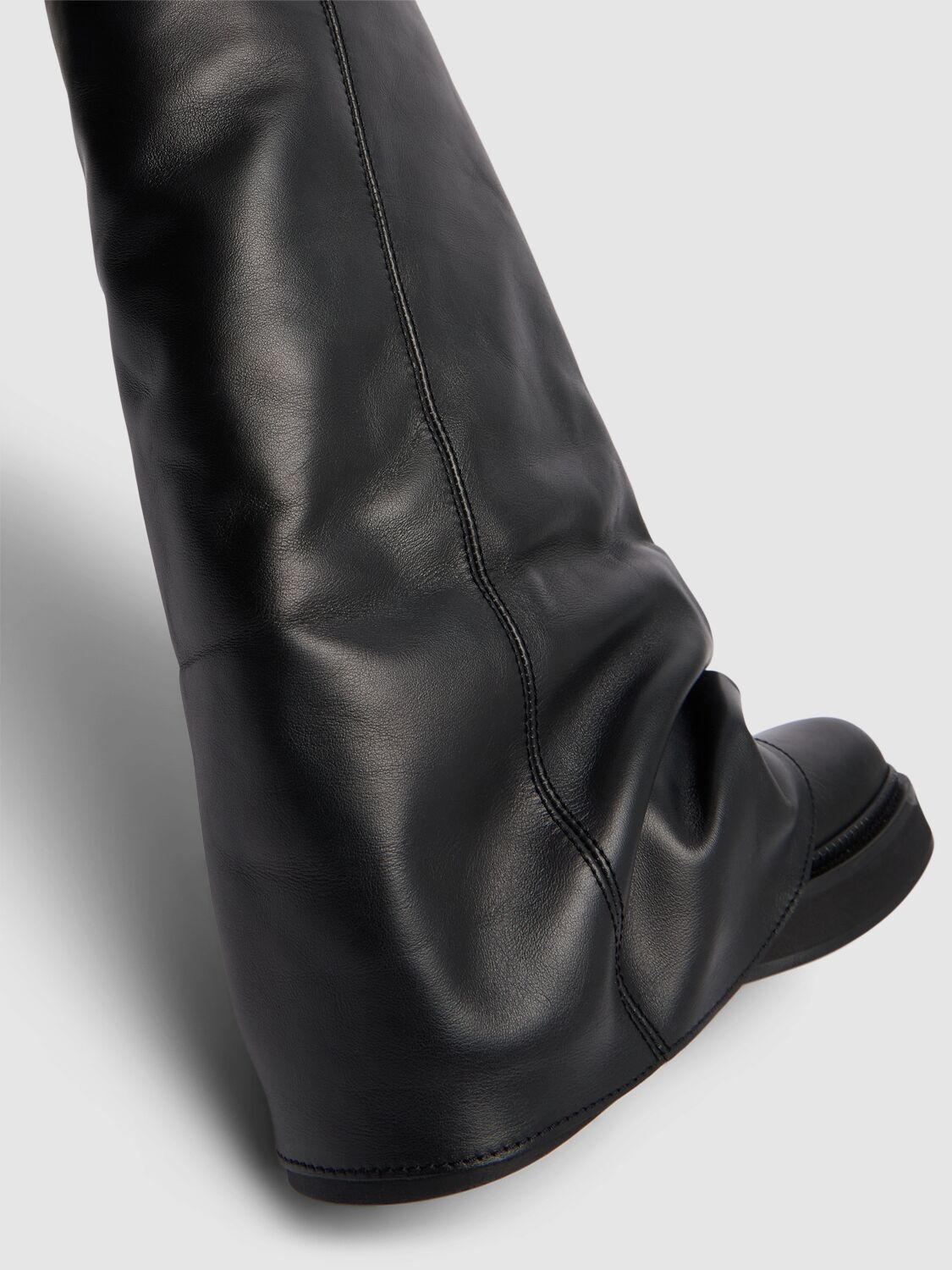 Attico Stylish Combat Boots With Square Toe Design In Black
