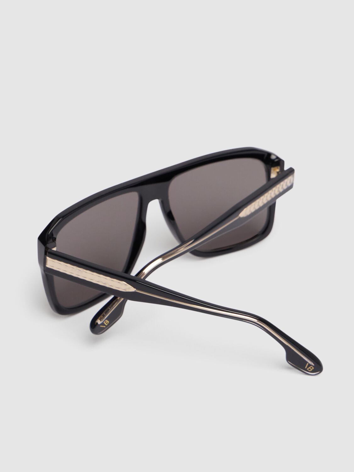 Shop Victoria Beckham Vb Chain Core Wire Acetate Sunglasses In Black