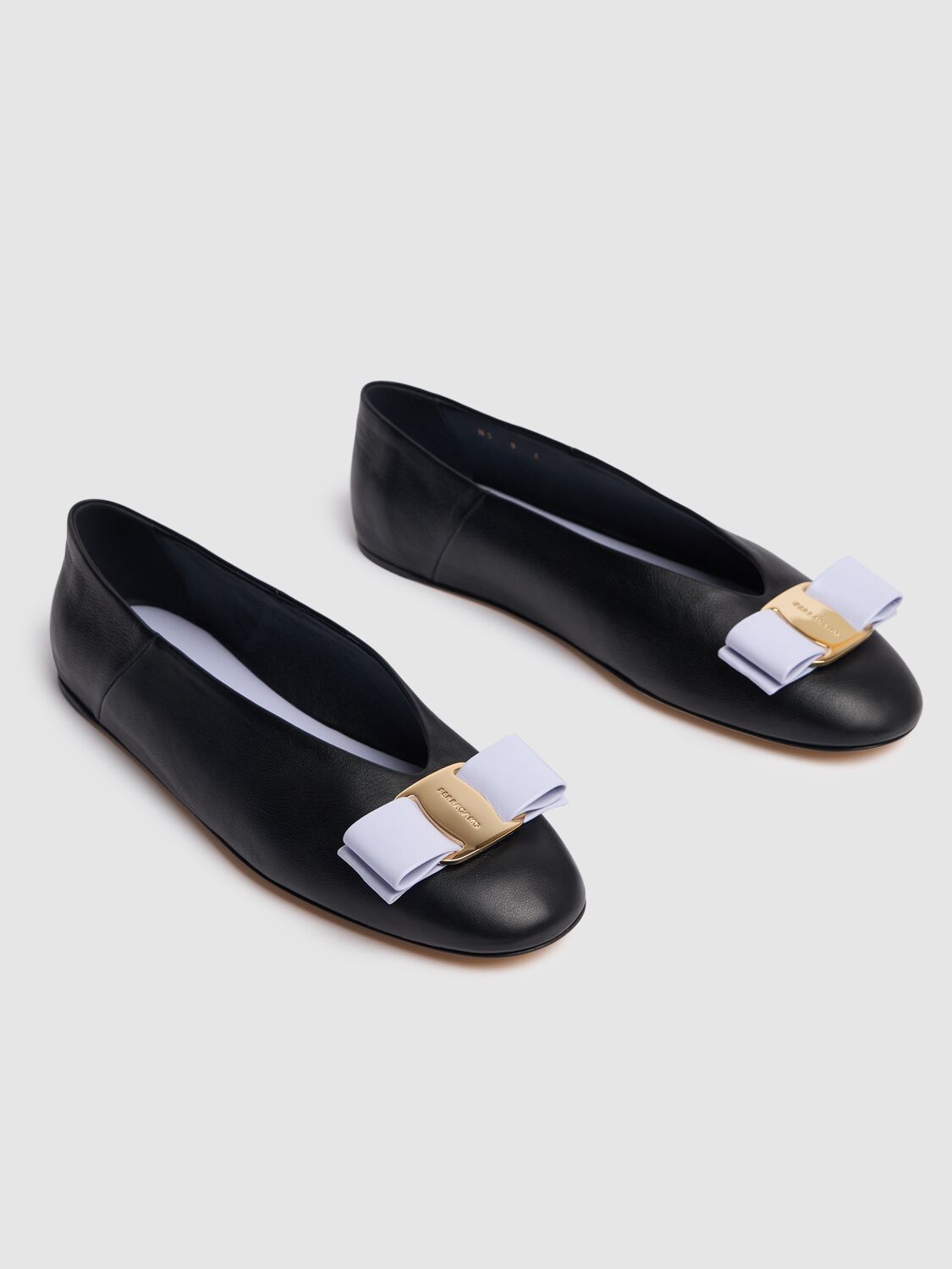 Shop Ferragamo 5mm Vanna Leather Ballerina Flats In Black/lilac