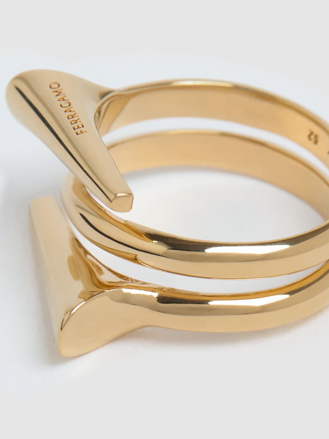 Shop Ferragamo Gancio Point Ring In Gold