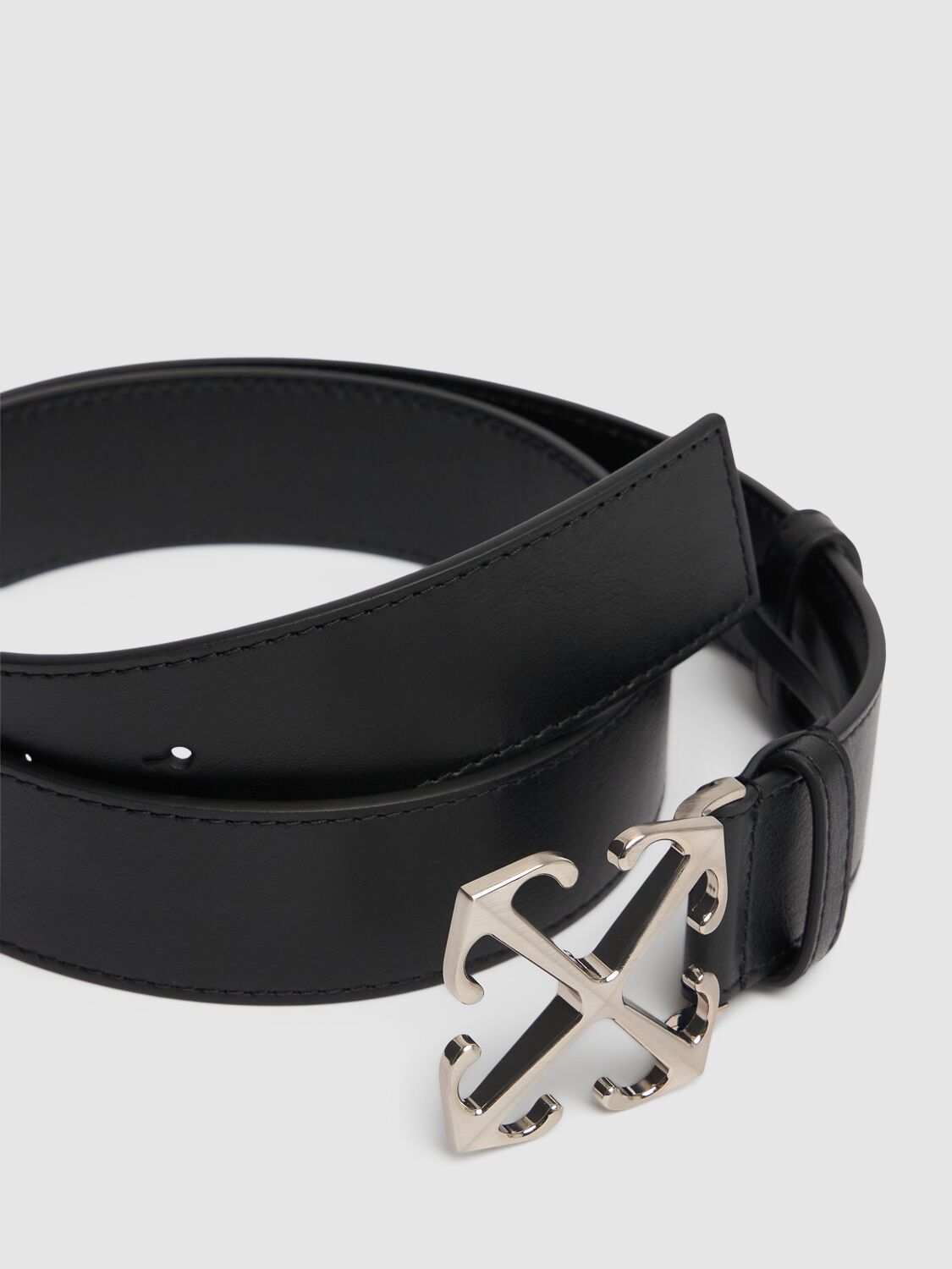 Shop Off-white 3.5cm Arrow Leather Belt In Black