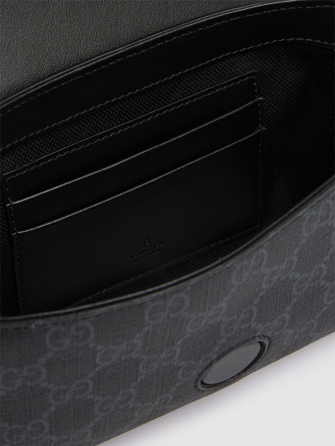 GUCCI GG BLACK CROSSBODY BAG 