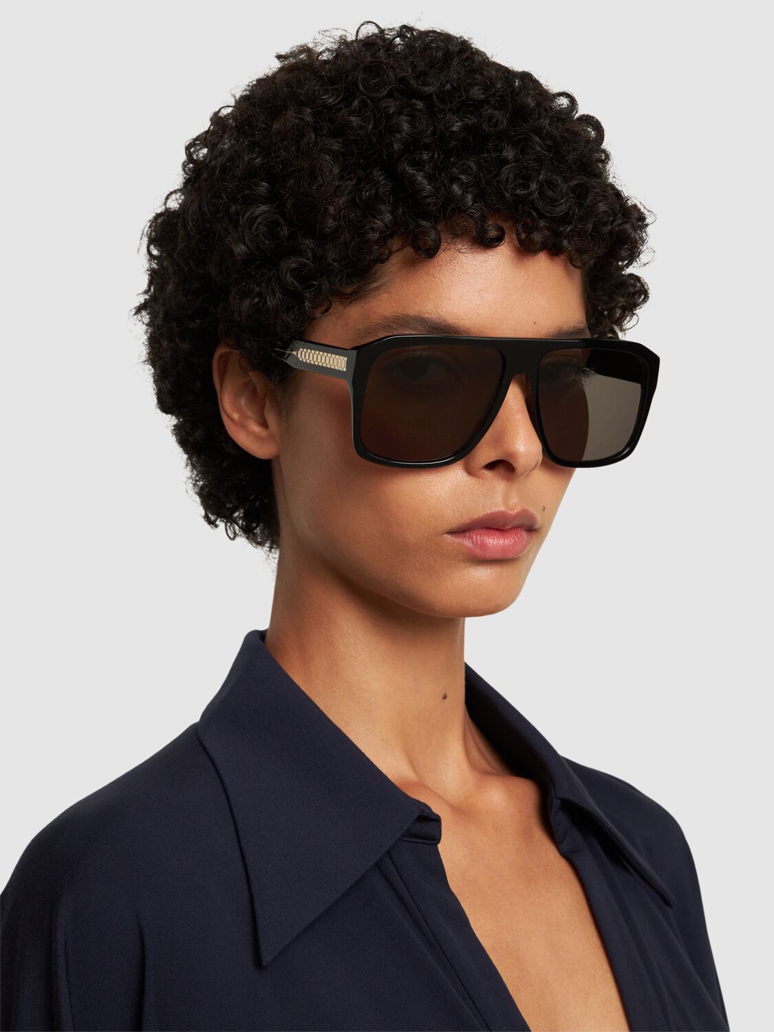 Victoria Beckham Vb Chain Core Wire Acetate Sunglasses In Black