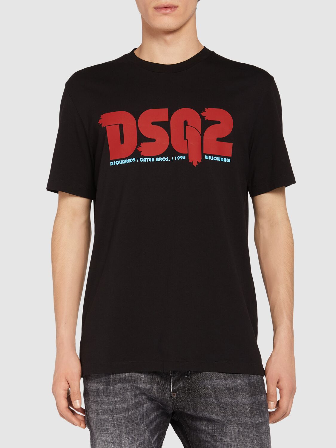 Shop Dsquared2 Regular Fit Logo Cotton T-shirt In Black