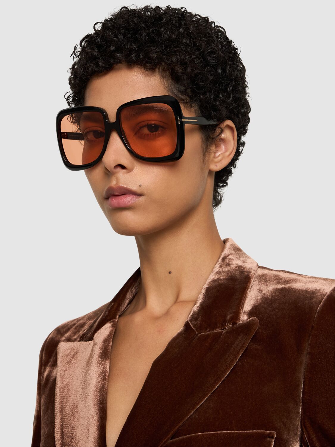 Shop Tom Ford Lorelai Squared Sunglasses In Black/brown