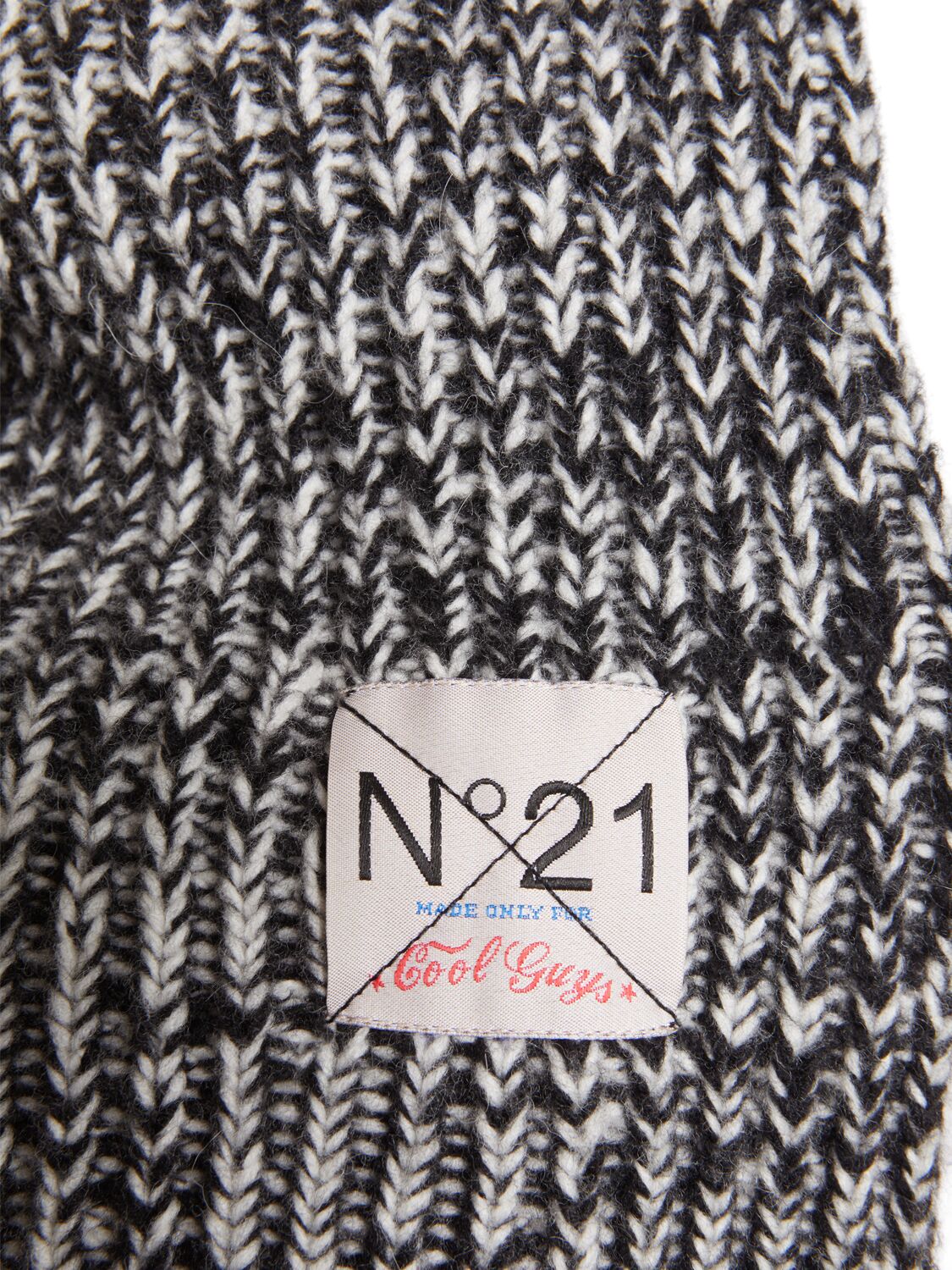 N°21 Wool Blend Knit Sweater In Black