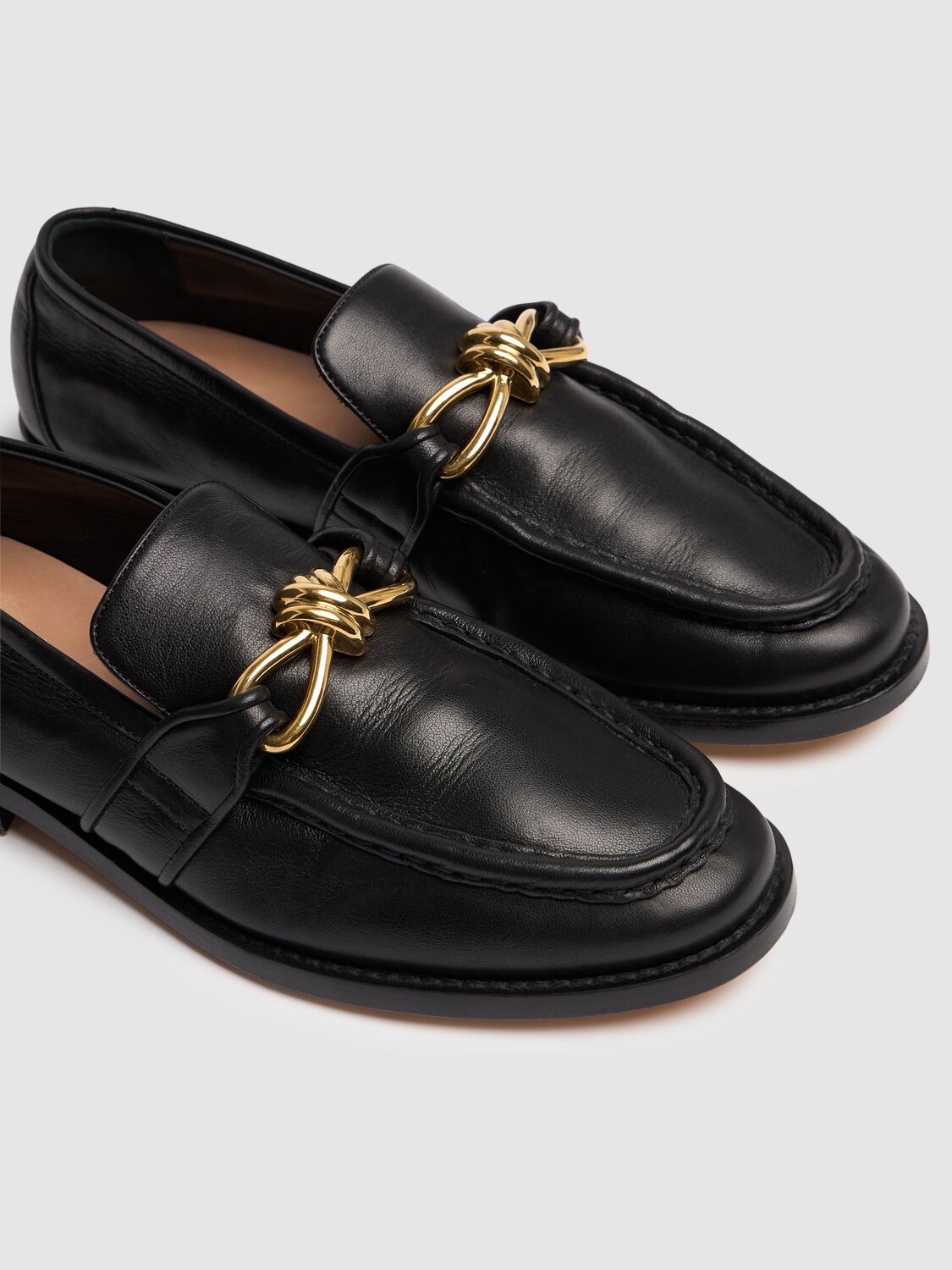 Shop Bottega Veneta 10mm Astaire Leather Loafers In Black