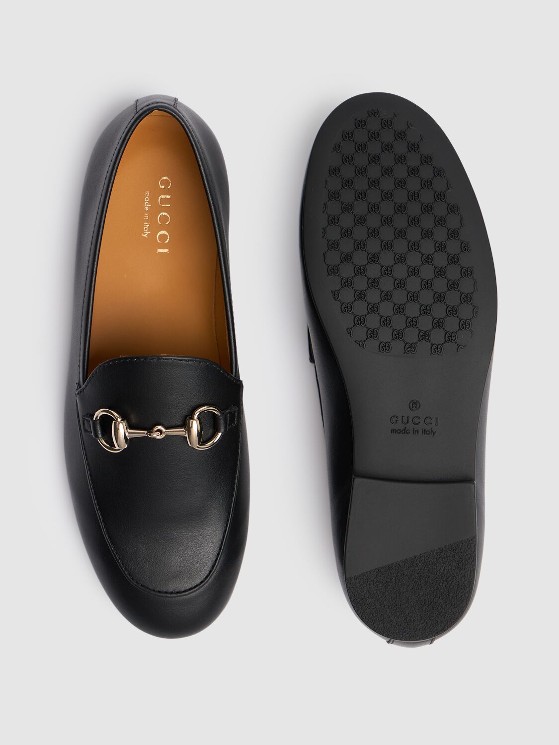 Shop Gucci Horsebit Leather Loafers In 黑色