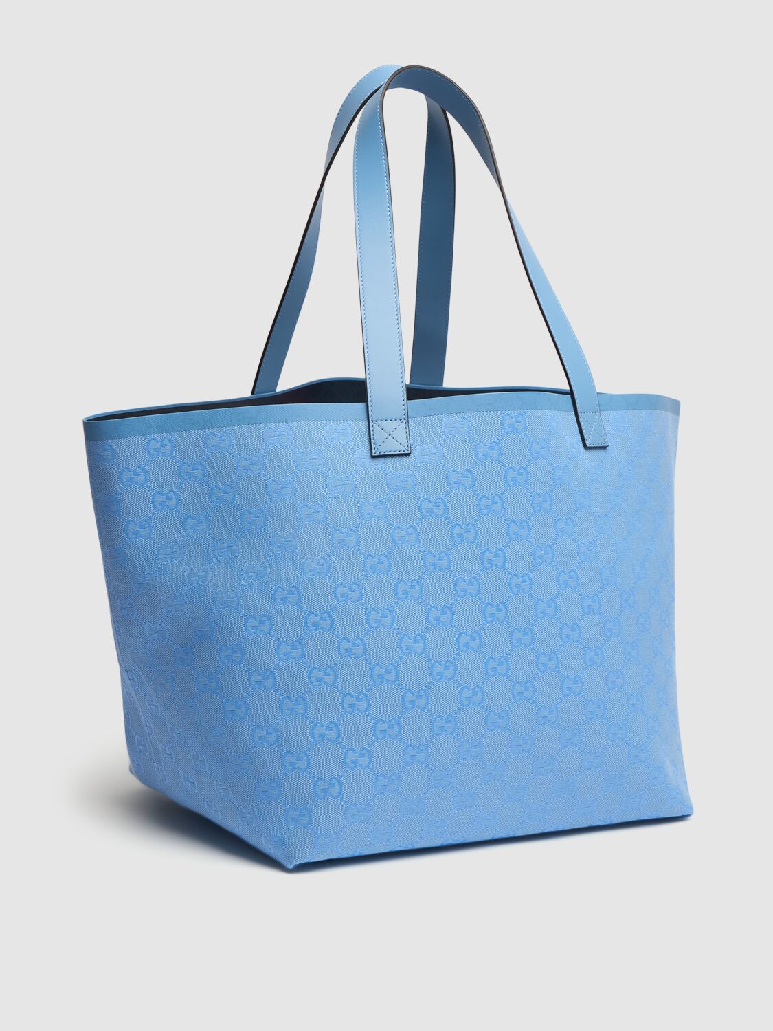 Shop Gucci Medium Gg Canvas Tote Bag In Mindful Azure