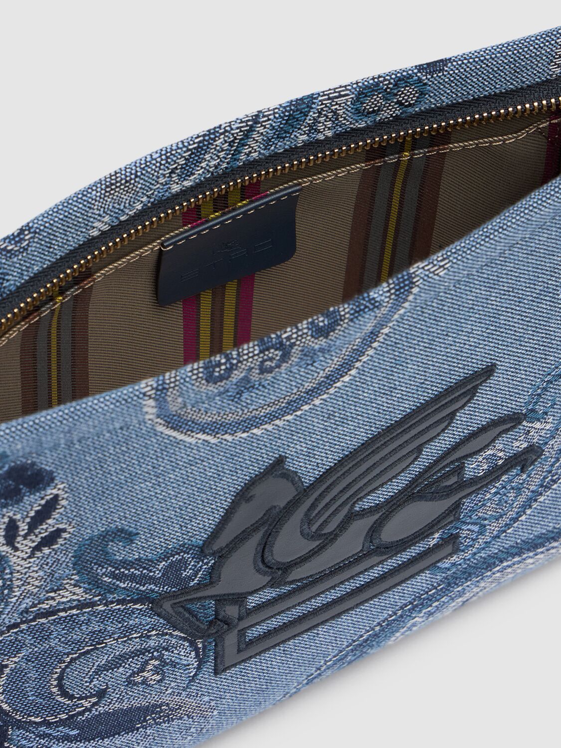 Shop Etro Medium Fiore Denim Jacquard Pouch In Pervinca