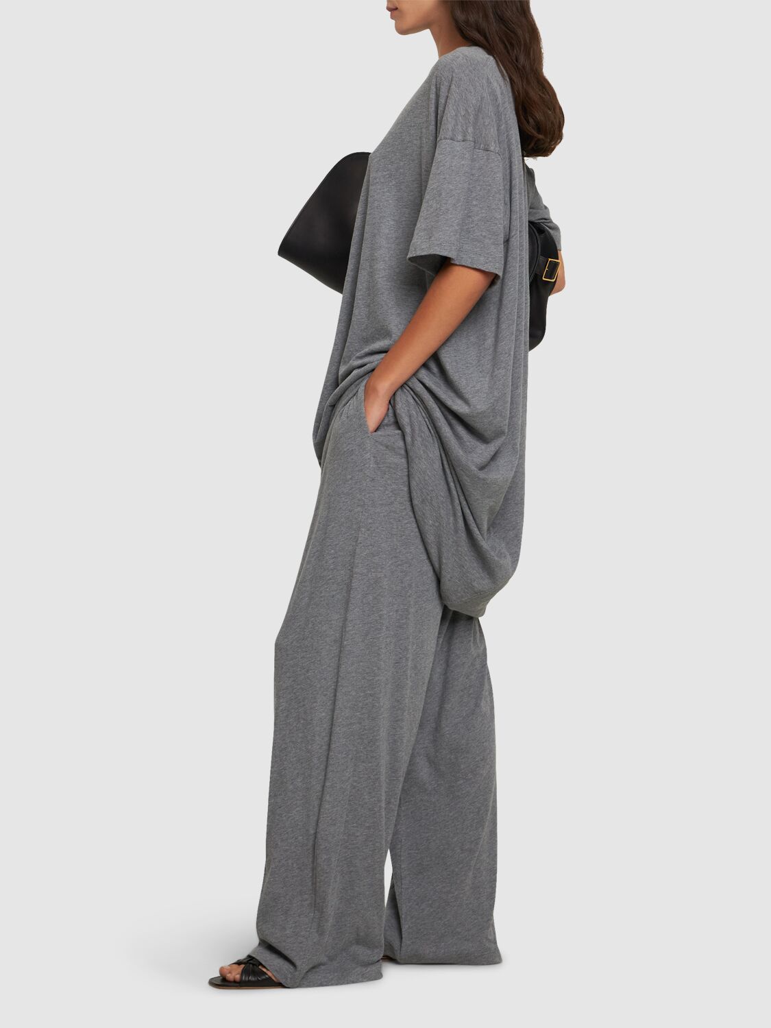 The Row Lanuit Mid-rise Wide-leg Pull-on Pants In 灰色