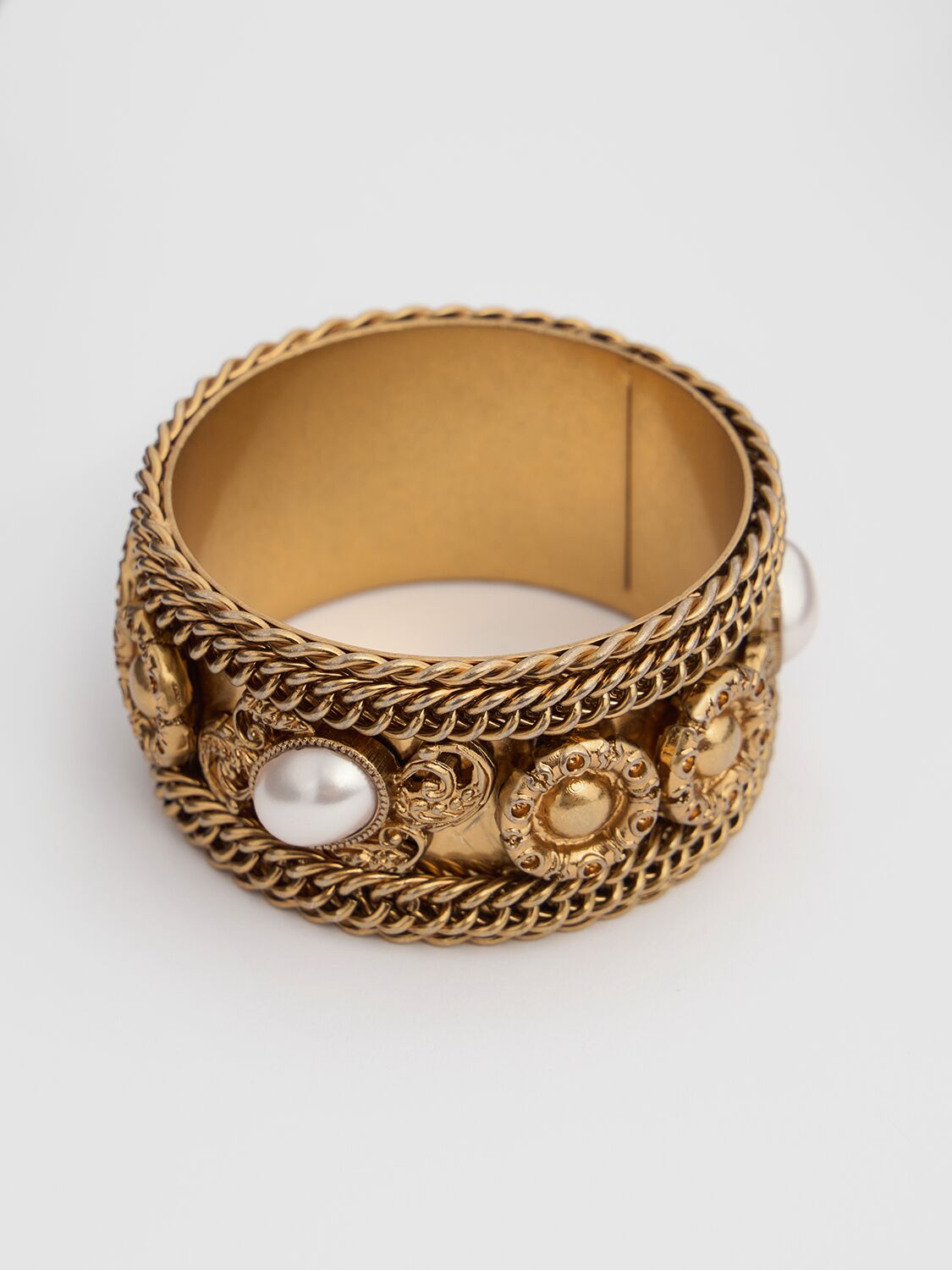 MOSCHINO CHAIN & FAUX PEARL BANGLE 