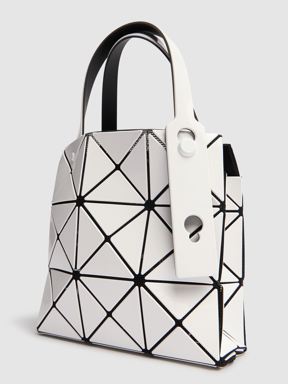 BAO BAO ISSEY MIYAKEバケット トップハンドル ハンドバッグ｜バッグ