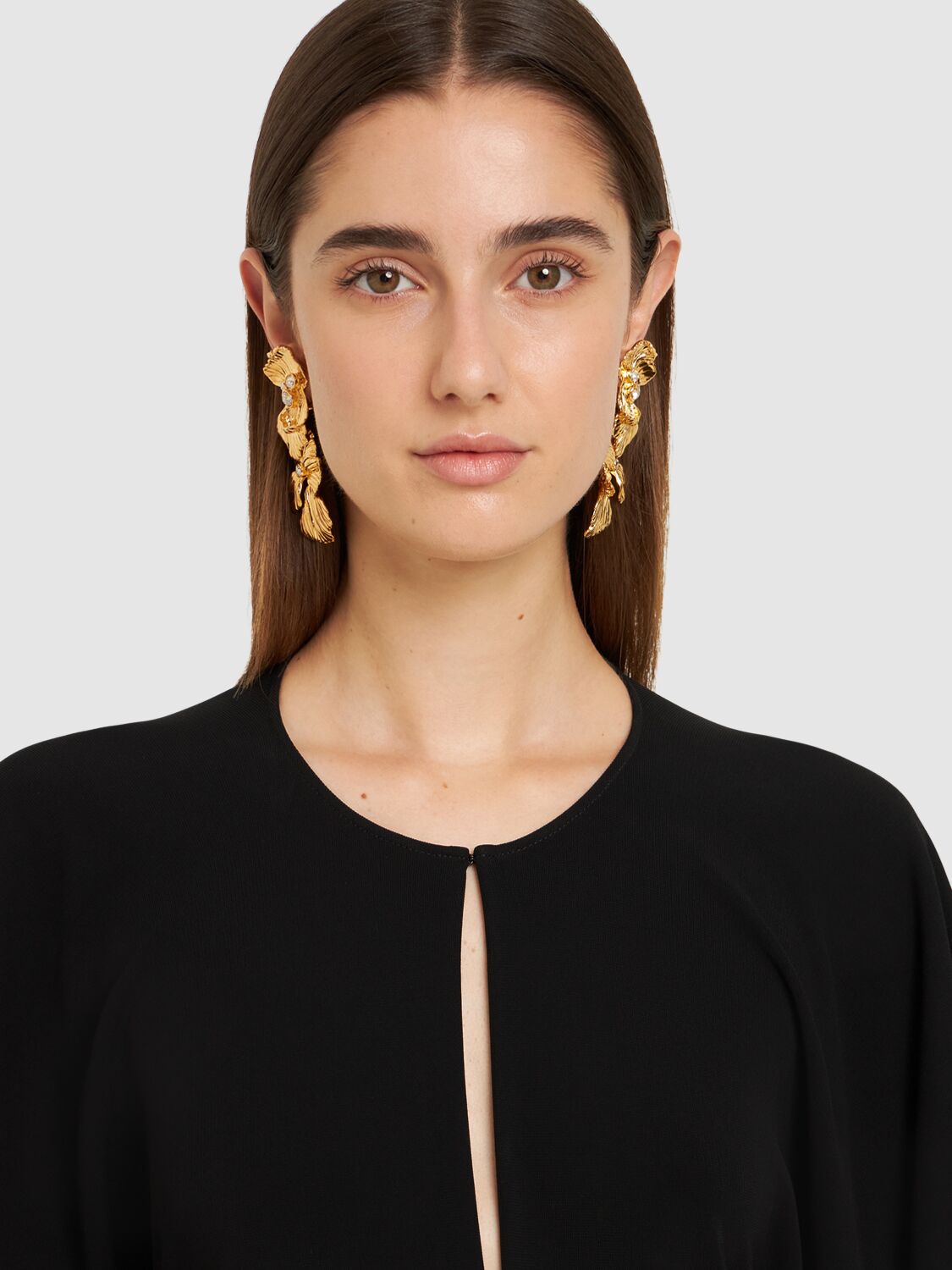 Shop Chloé Flowers Crystal Drop Earrings In Antique Gold