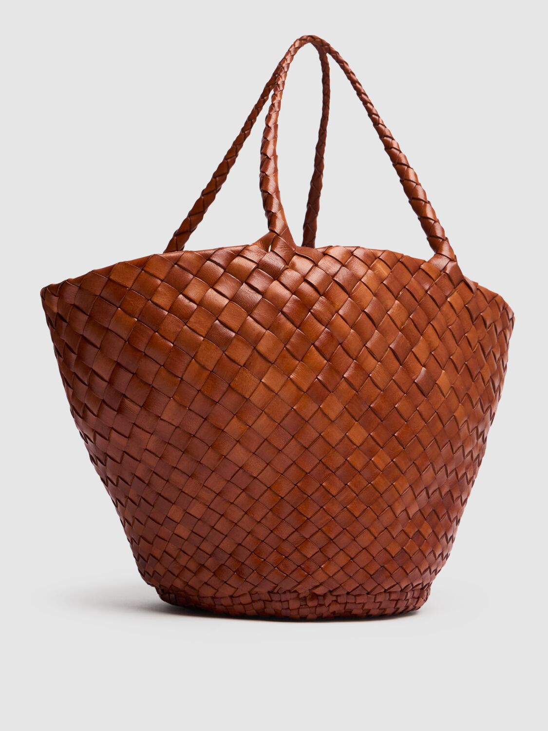 Dragon Diffusion Egola Hand-braided Leather Tote Bag In Tan