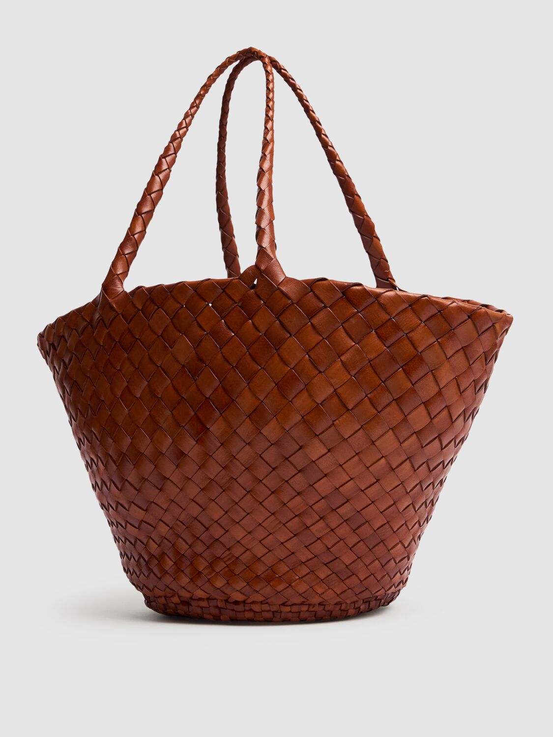 Dragon Diffusion Egola Hand-braided Leather Tote Bag In Tan