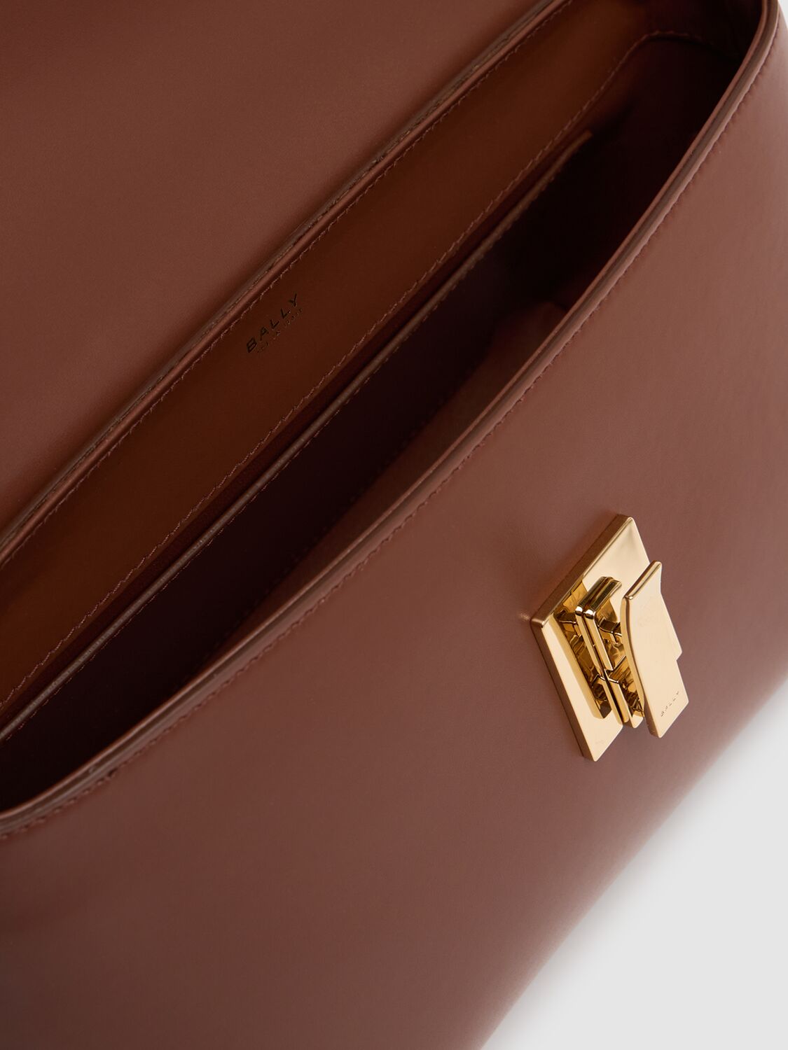 Shop Bally Ollam Pocket Leather Shoulder Bag In Russet