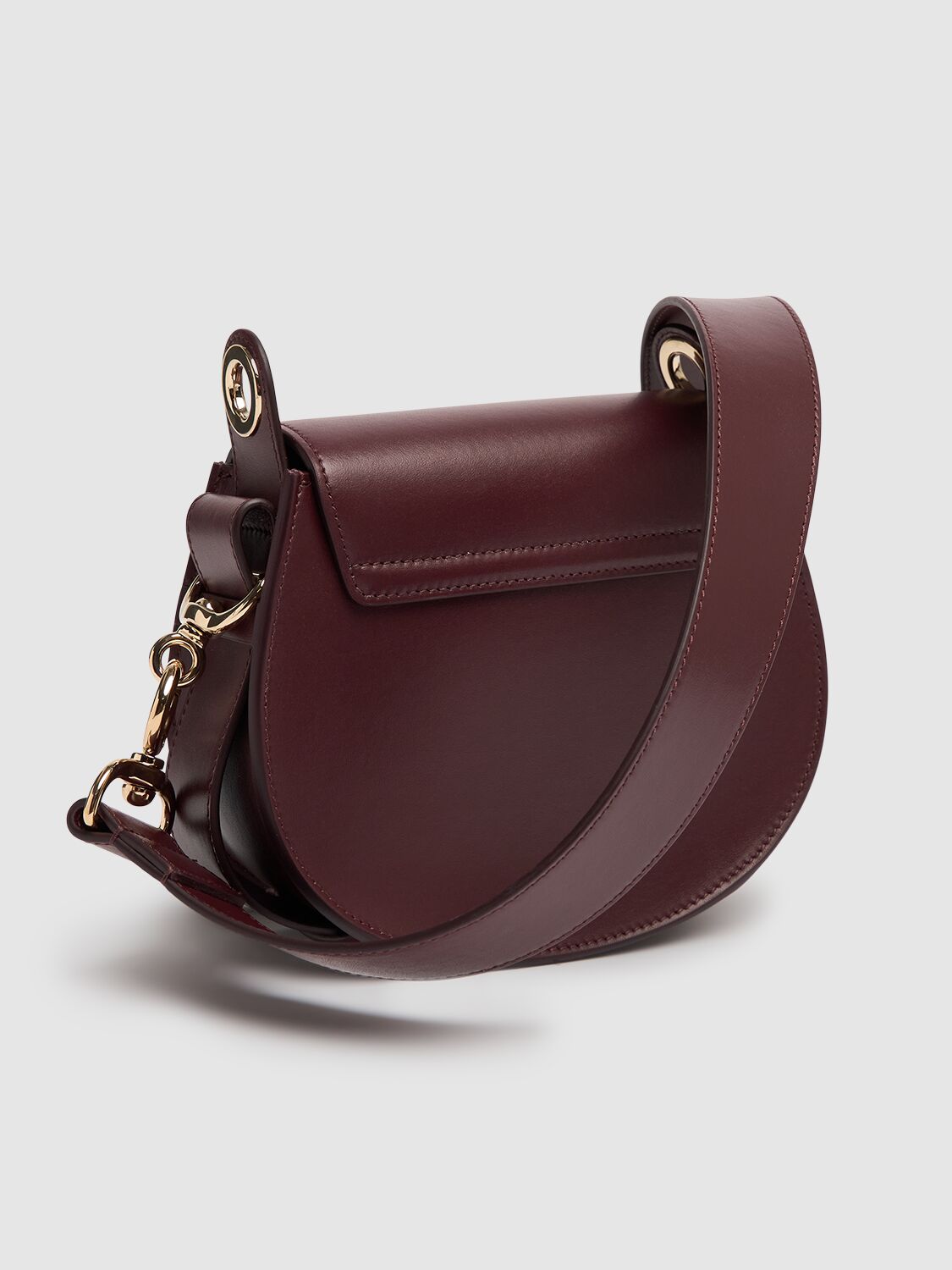 Shop Chloé Tess Shiny Leather & Suede Bag In Burnt Brown