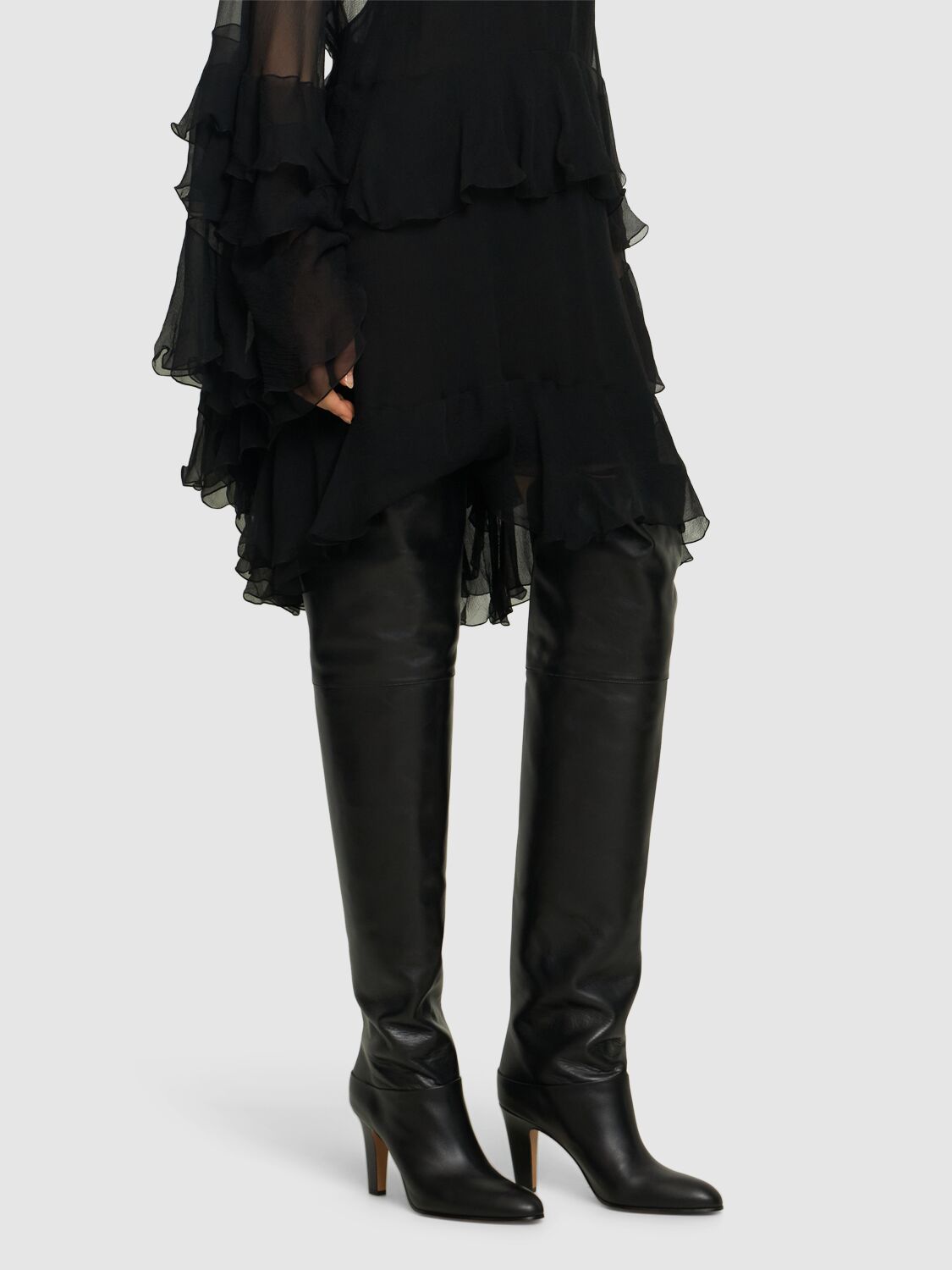 Chloé Knee-high Boots With Pointed Toe And Cone Heel In Black