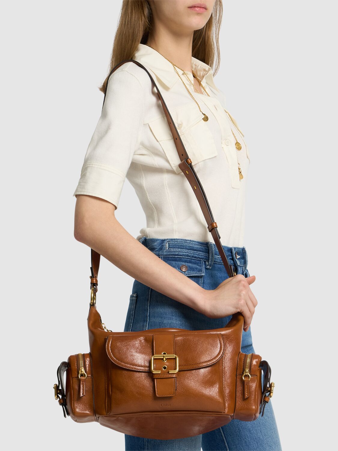 Shop Chloé Camera Smooth Leather Bag In Clay Brown