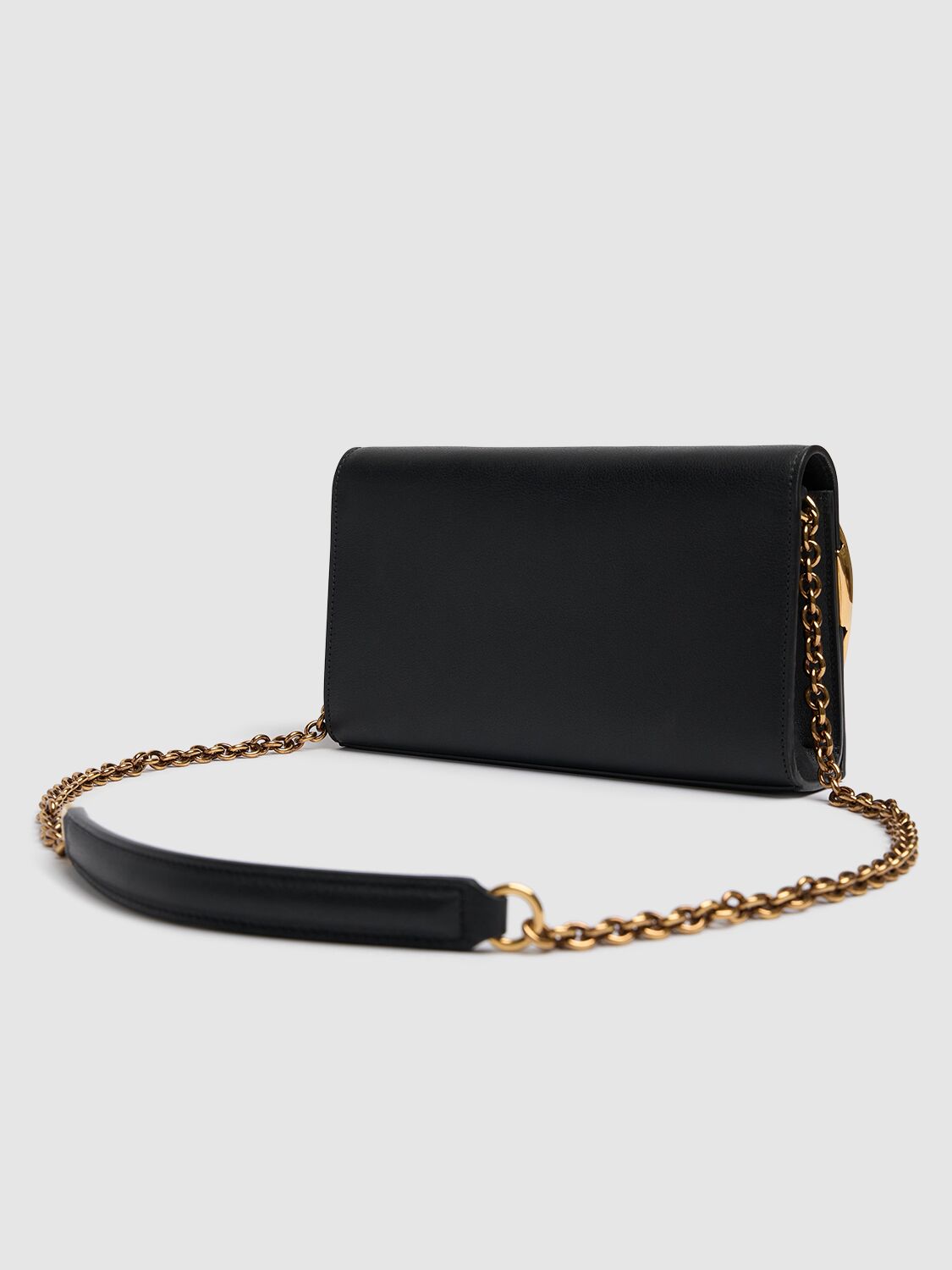 Shop Chloé C Chloè Smooth Leather Shoulder Bag In Black