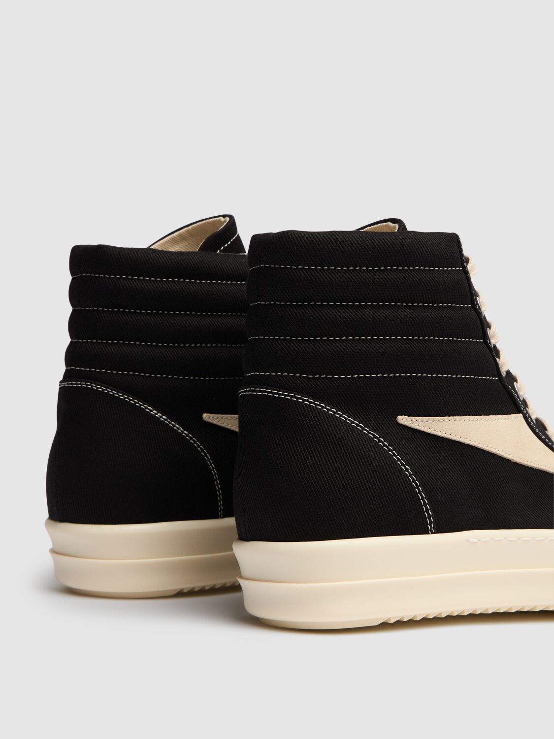 Shop Rick Owens Drkshdw Vintage High Sneakers In Black/milk