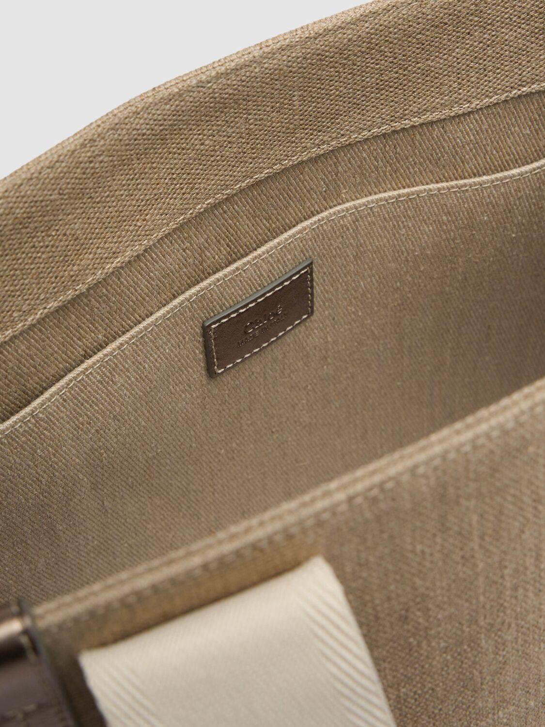 CHLOÉ MEDIUM WOODY CANVAS TOTE BAG 