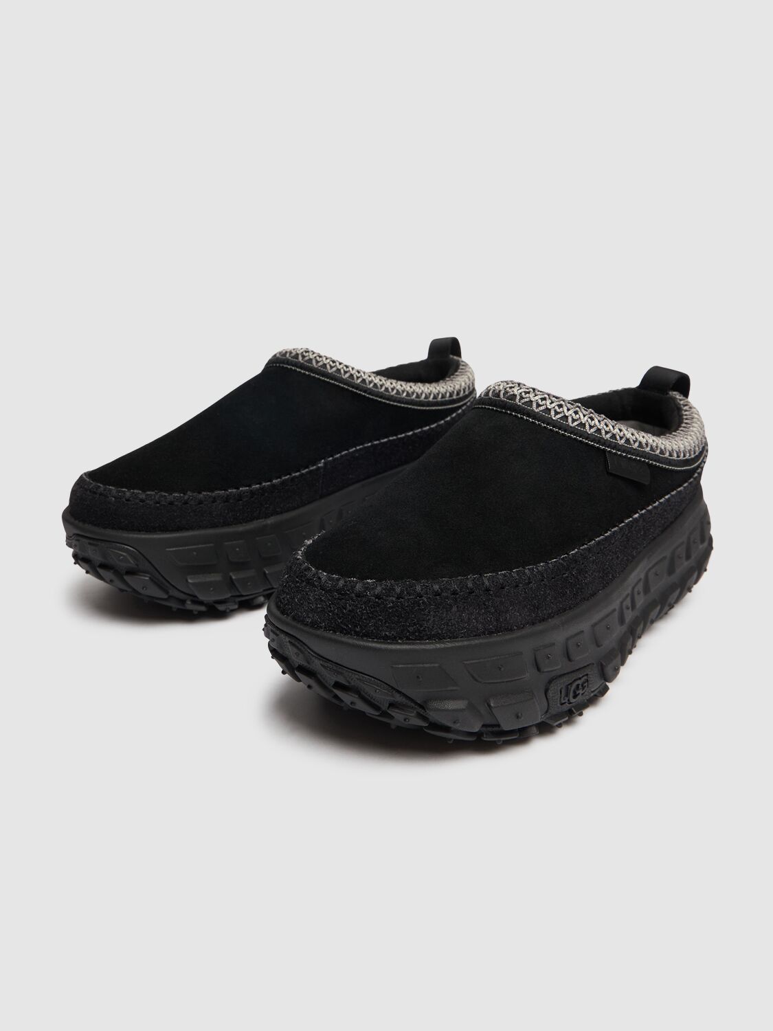 Shop Ugg Ventur Daze Suede Slip-on Loafers In 黑色