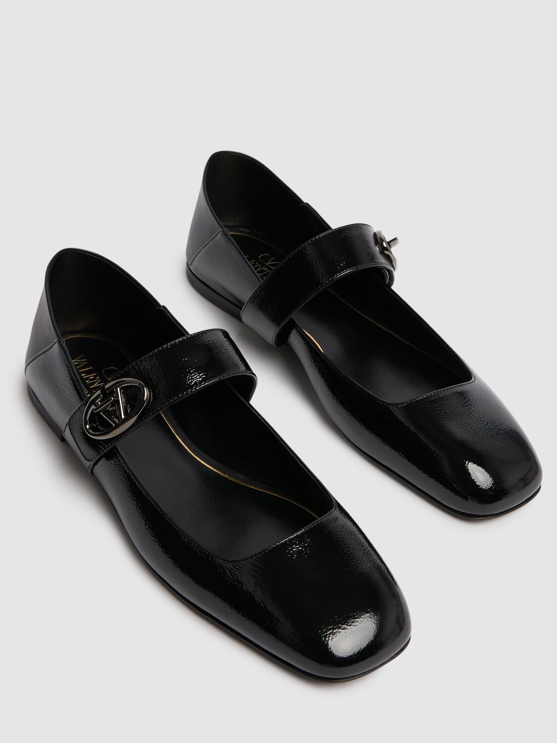 Shop Valentino 5mm Vlogo Nappa Leather Ballerina Flats In Black