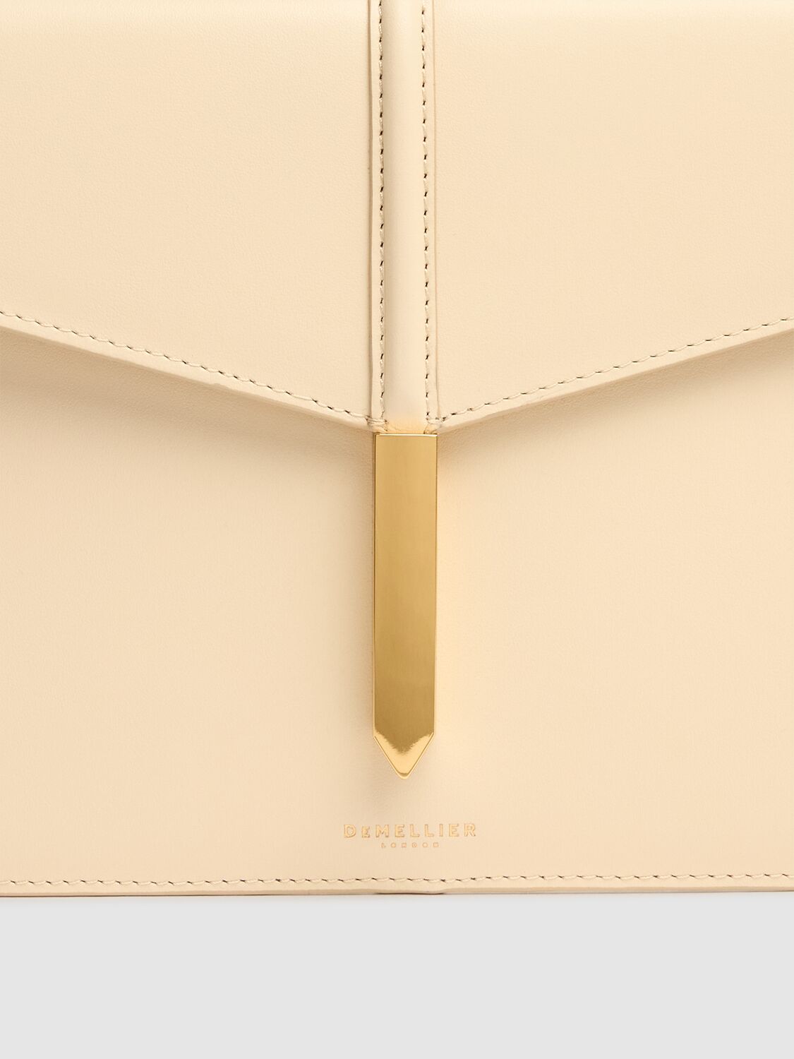 Shop Demellier Tokyo Smooth Leather Clutch In Sand