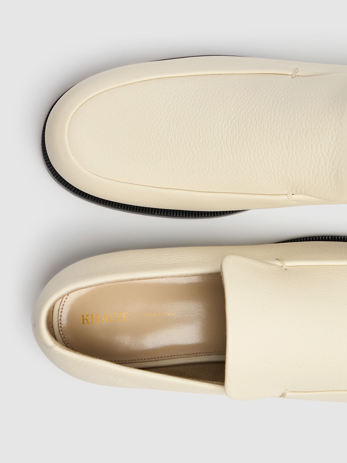 Shop Khaite 10mm Alessio Leather Loafers In Cream