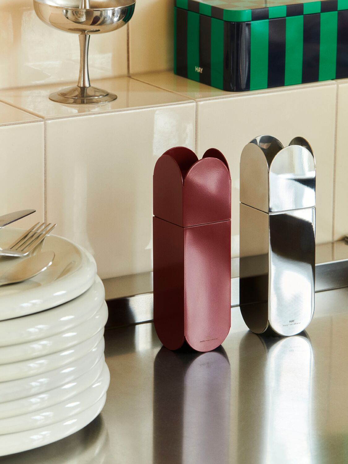 Hay Arcs Salt & Pepper Grinder In 银色